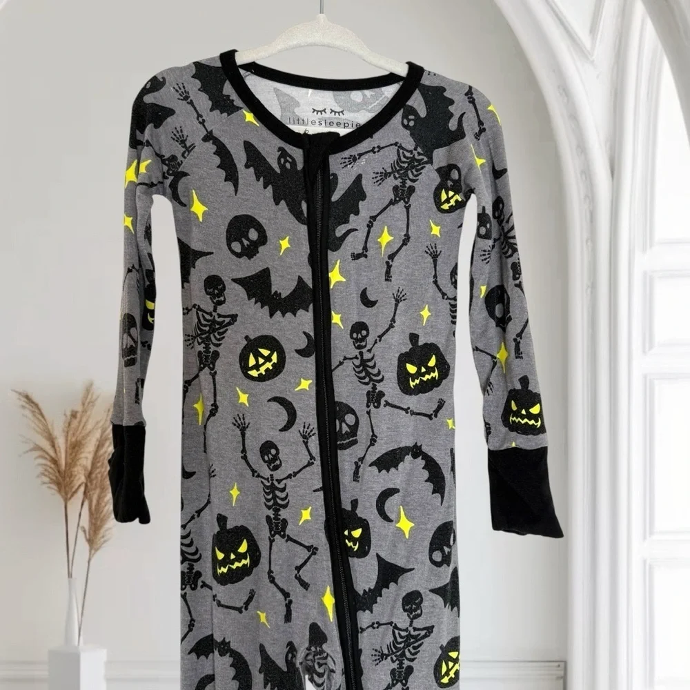 Little Sleepies charming halloween